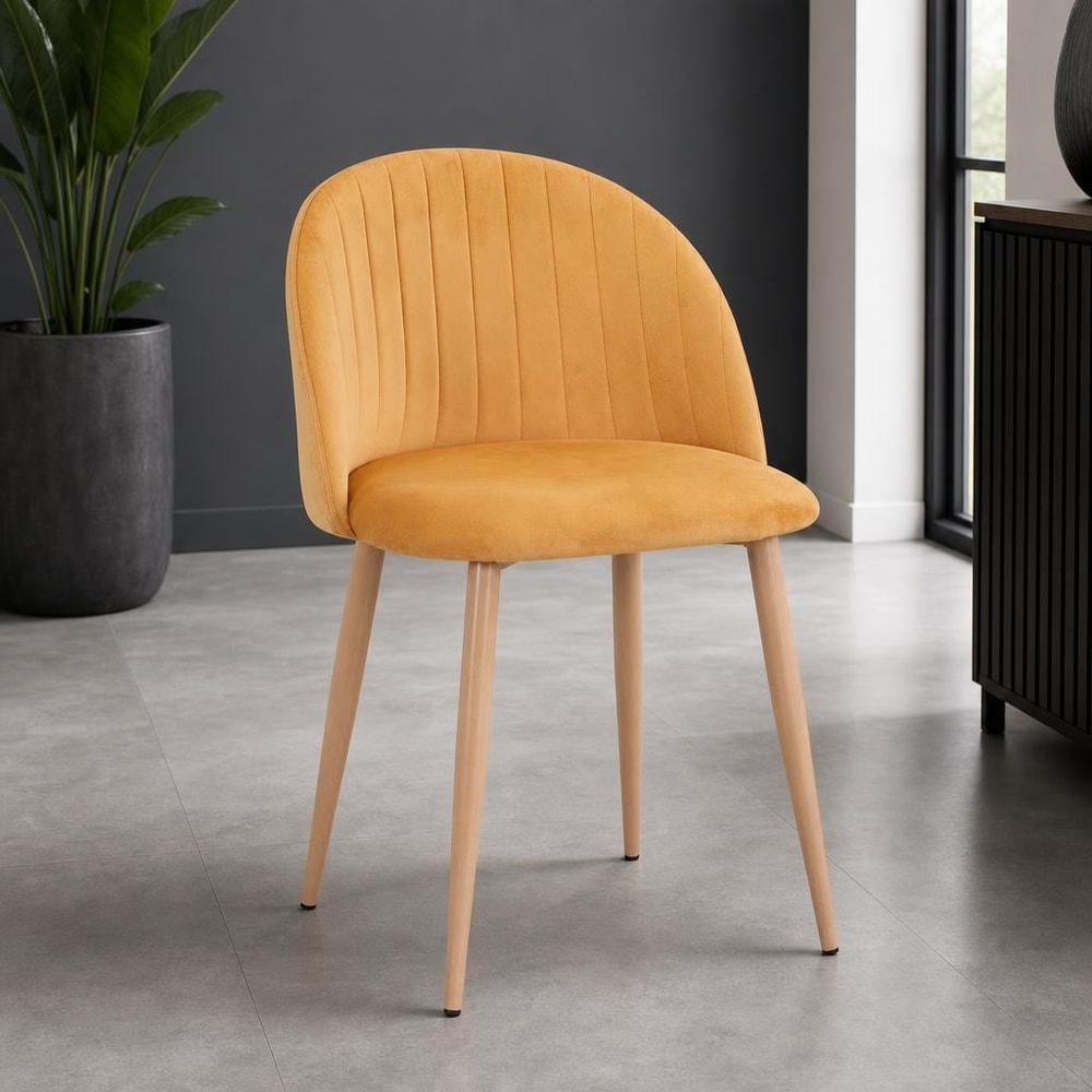 Silla de comedor de terciopelo mostaza