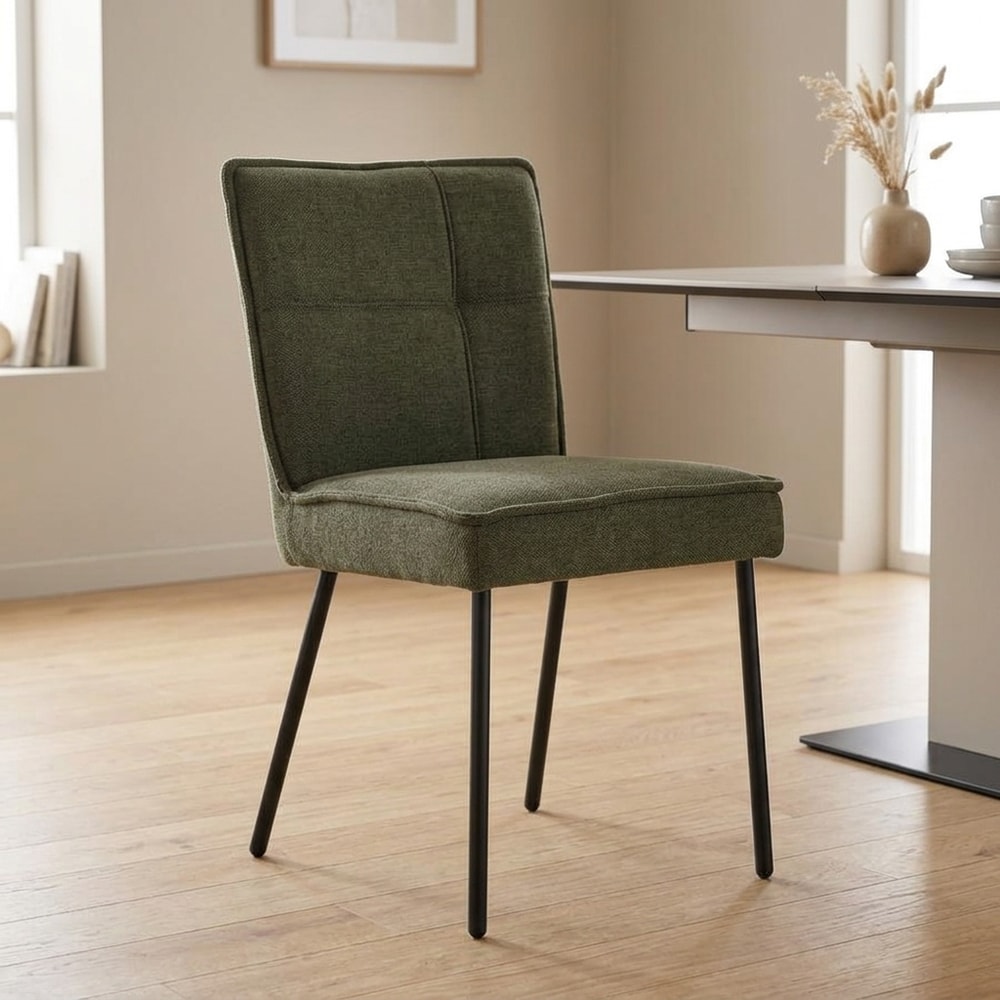Silla de comedor tapizada en color verde