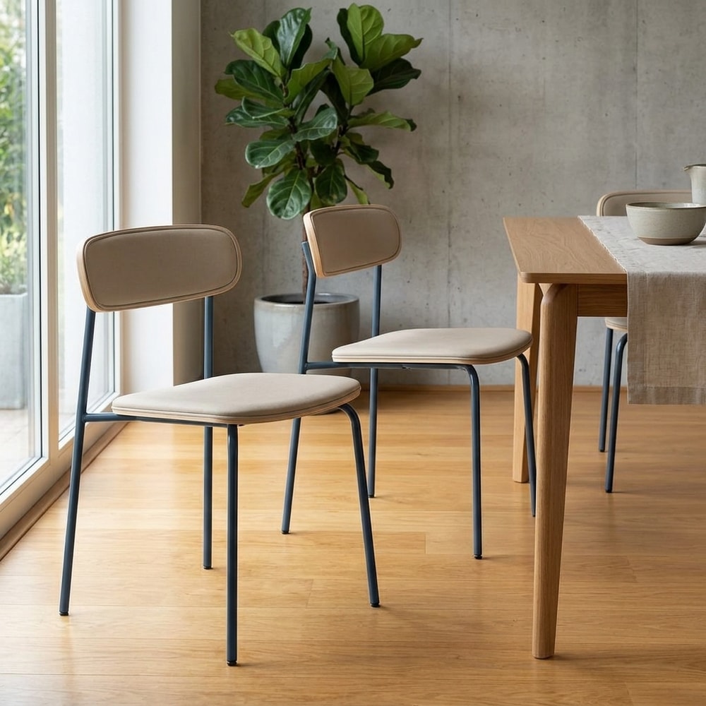 Silla de comedor tapizada beige y metal azul