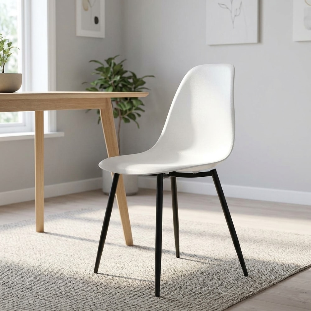 Silla de comedor blanca y metal negro