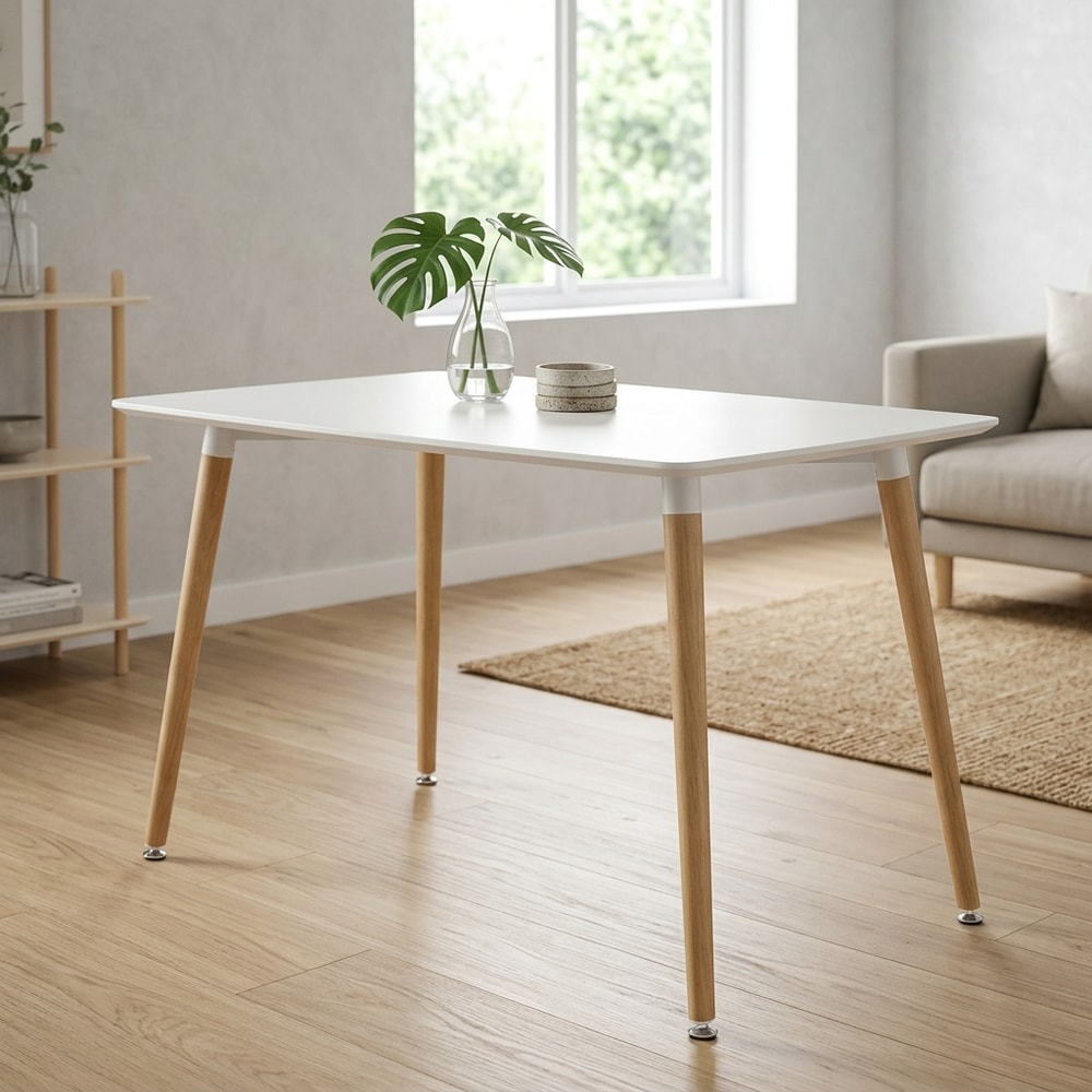 Mesa de comedor blanca con patas de madera de haya