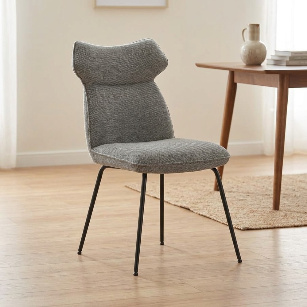 Silla de comedor tapizada gris con patas negras