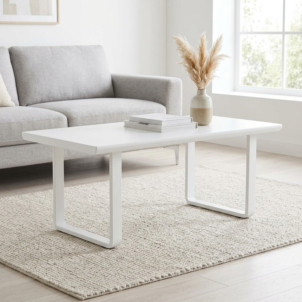 Mesa de centro moderna lacada en blanco