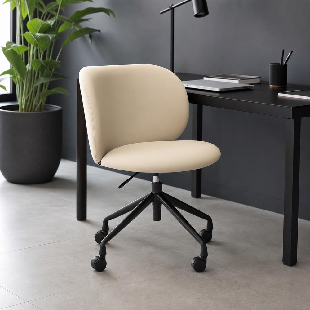Silla de despacho beige giratoria con ruedas