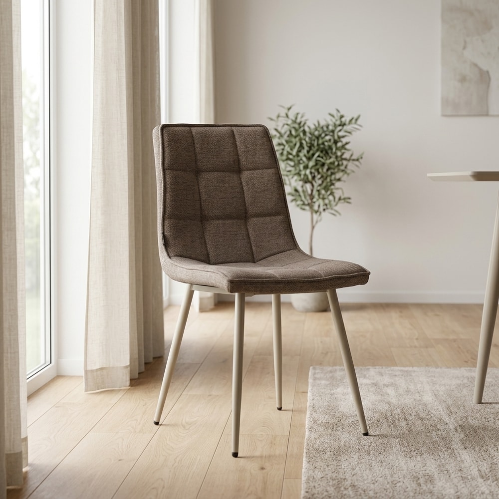 Silla de comedor tapizada marrón patas beige