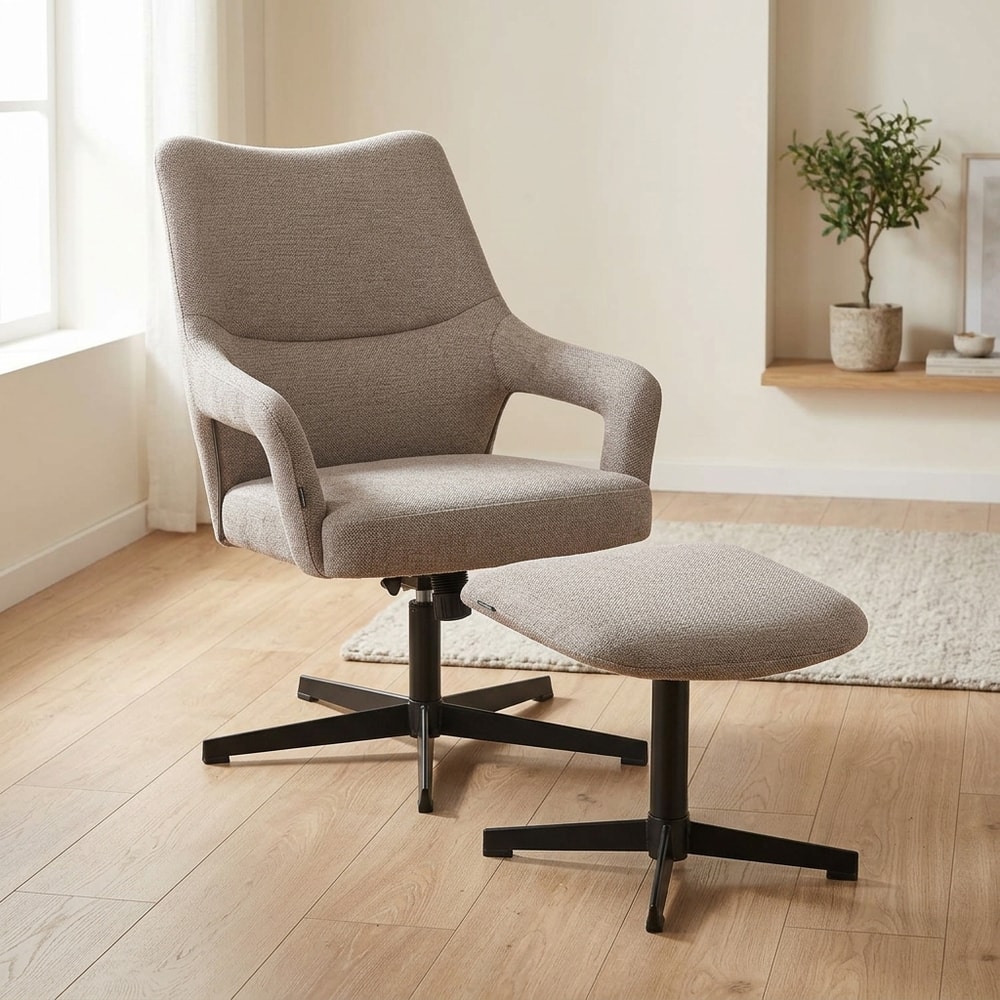 Sillón tapizado con reposapiés arena