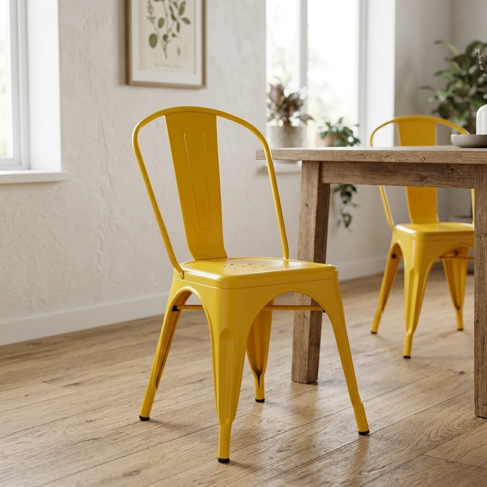 Silla de diseño industrial en acero amarillo