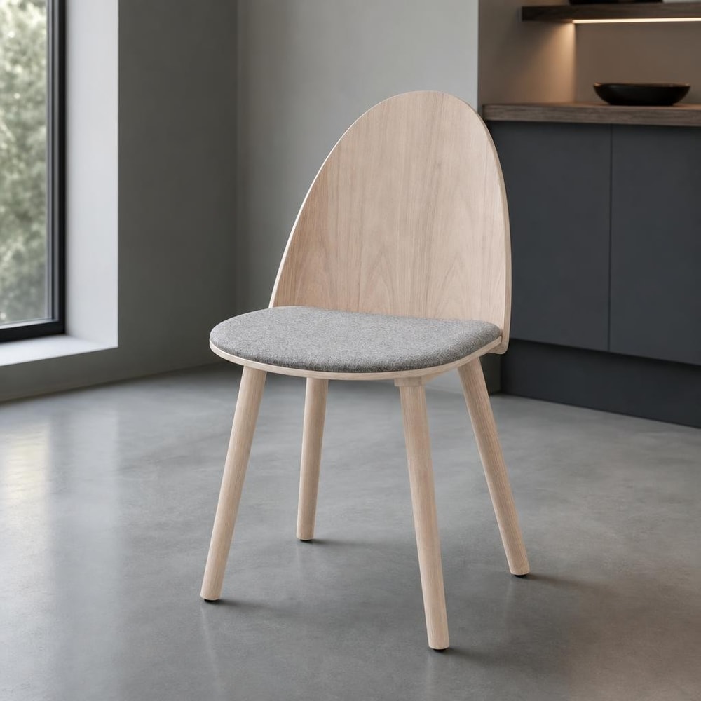 Silla de comedor natural con asiento gris