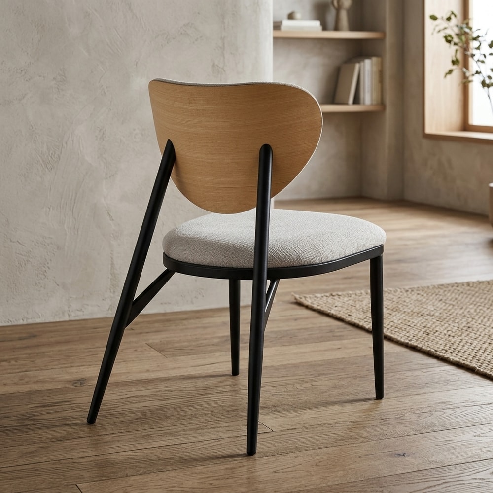 Silla de comedor tapizada beige y madera roble