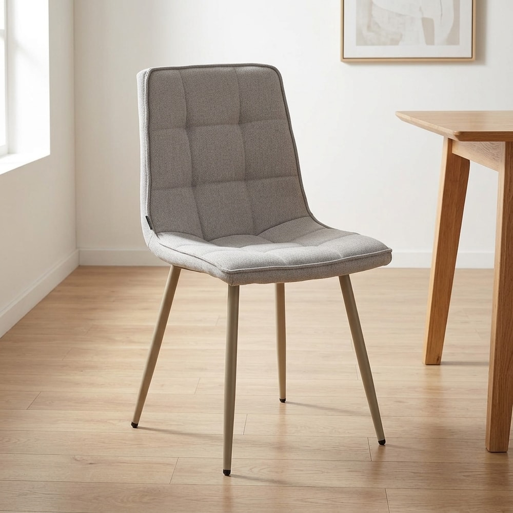 Silla de comedor tapizada gris con patas beige
