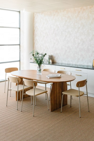 Mesa de comedor ovalada 200x100 cm en madera de acacia Bedum