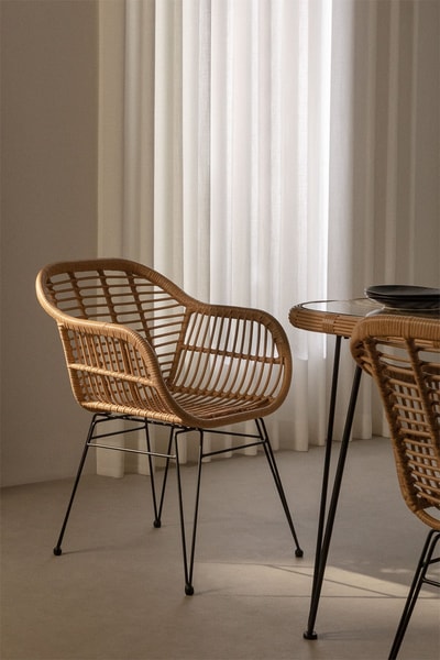 Silla de comedor con reposabrazos en ratán sintético Zole
