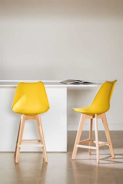 Taburete alto 75 cm con cojín en polipiel amarillo curri Nordic
