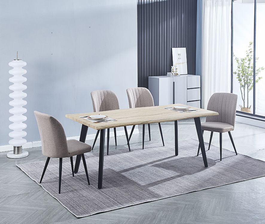 Conjunto de mesa de comedor y 4 sillas beige